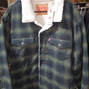 Levi's Men's Dark Green Plaid Sherpa Jacket